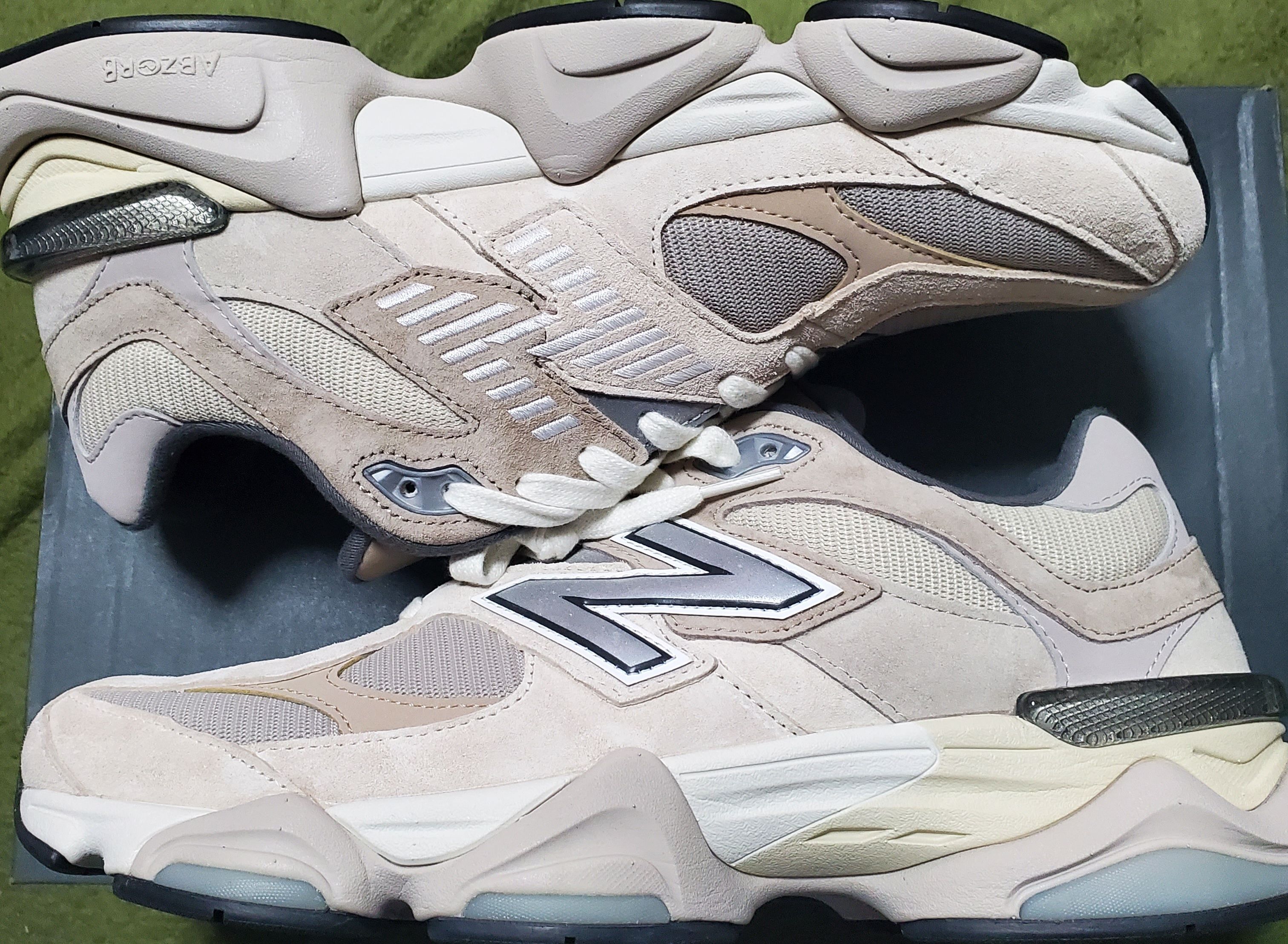 New Balance 9060 "Sea Salt"