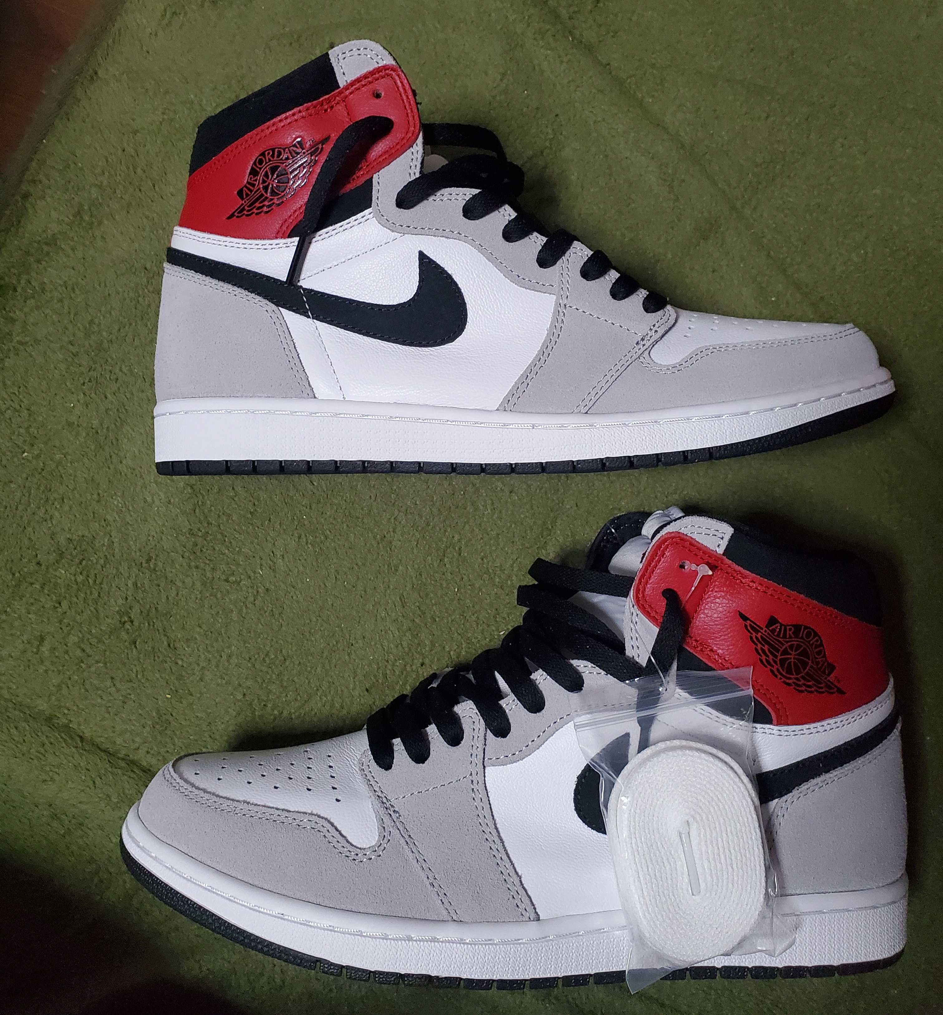 Nike Air Jordan 1 High OG "White/Black/Light Smoke Grey"