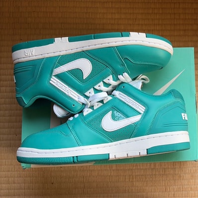 Supreme × Nike SB Air Force 2 Low "New Emerald"