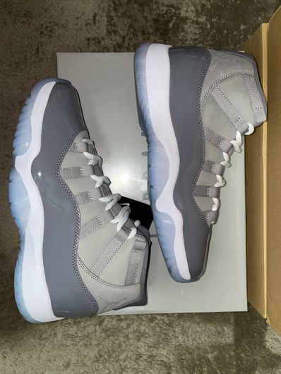 Nike Air Jordan 11 Retro "Cool Grey"