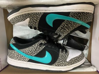 Nike SB Dunk Low "Elephant/Safari"