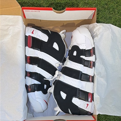 NIKE AIR MORE UPTEMPO "WHITE/BLACK/UNIVERSITY RED"(2020)