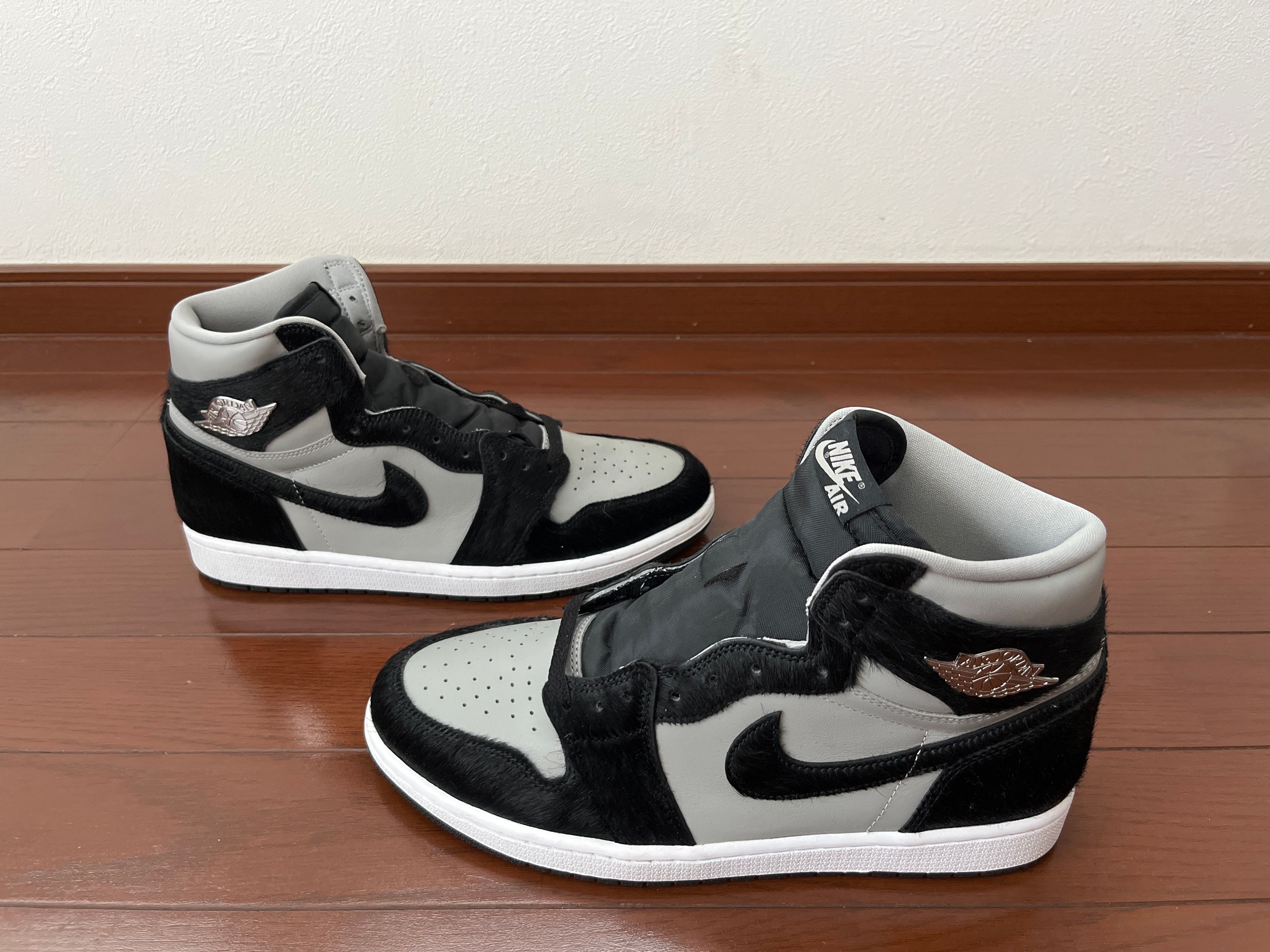 Nike Women's Air Jordan 1 Retro High OG "Medium Grey"