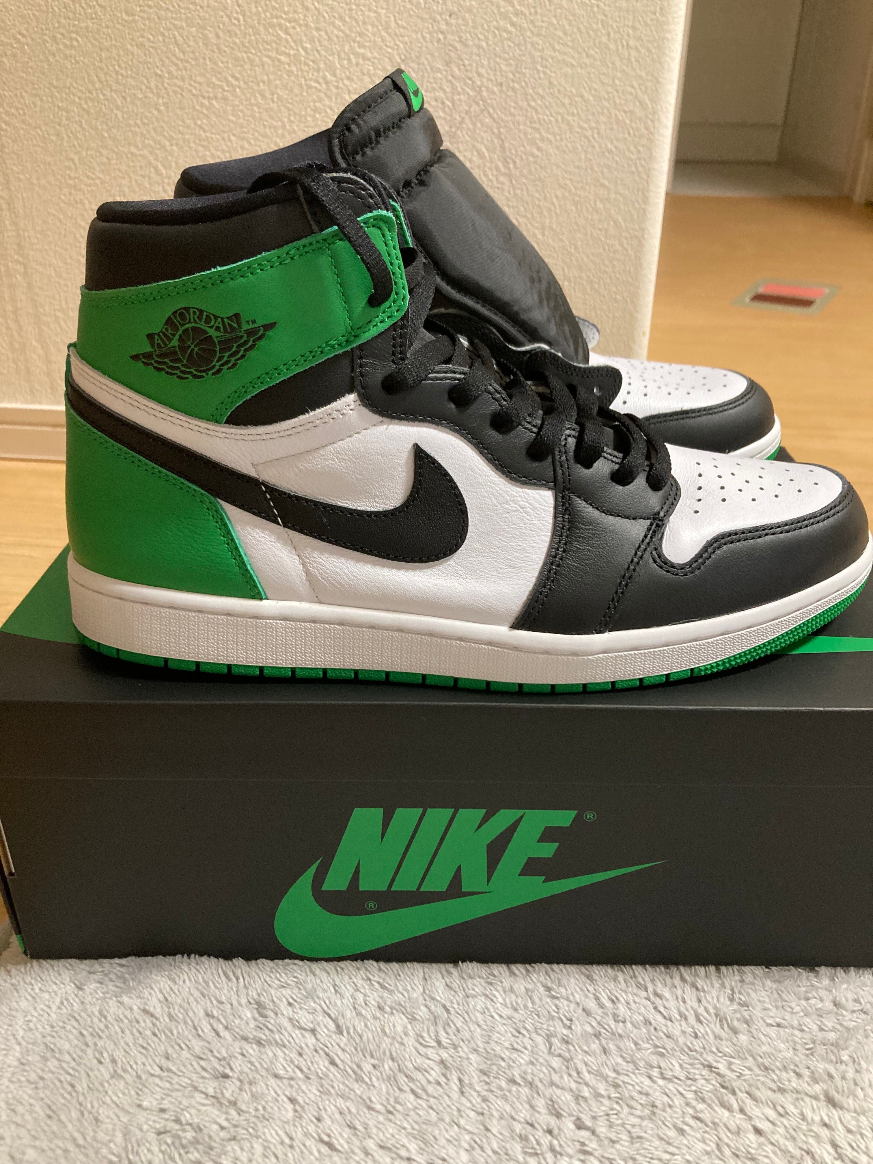 Nike Air Jordan 1 Retro High OG "Celtics/Black and Lucky Green" (2023)