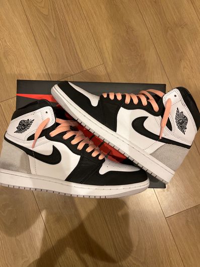 Nike Air Jordan 1 High OG "Bleached Coral"