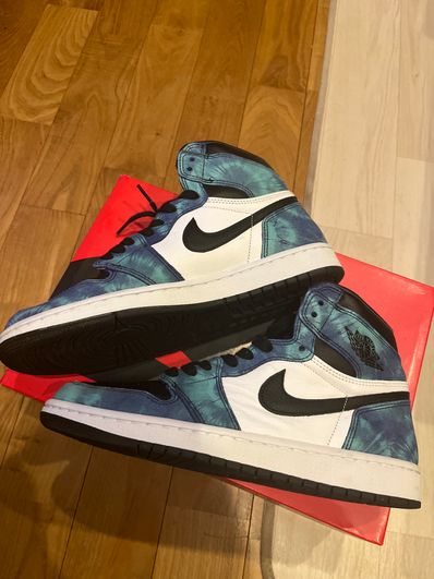Nike Women's Air Jordan 1 High OG "Tie-Dye"