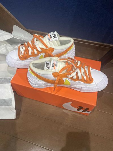SACAI × NIKE BLAZER LOW "MAGMA ORANGE"