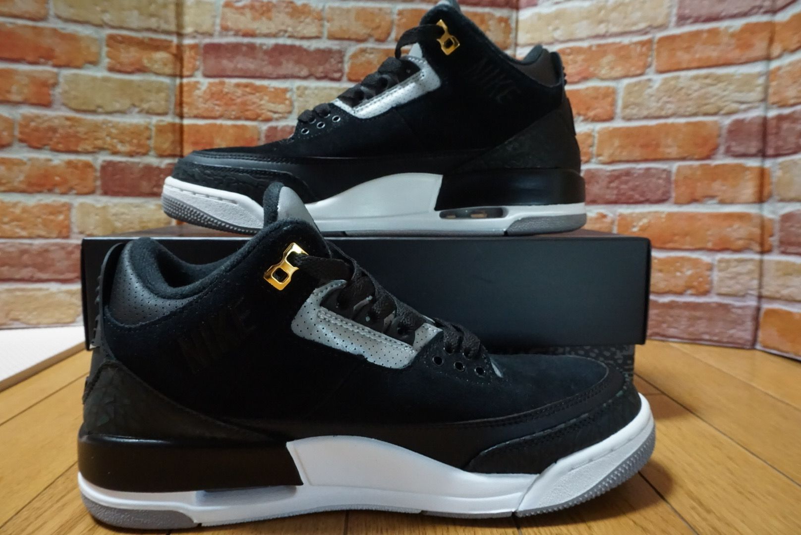 Nike Air Jordan 3 Retro Tinker "Black/Cement Grey"