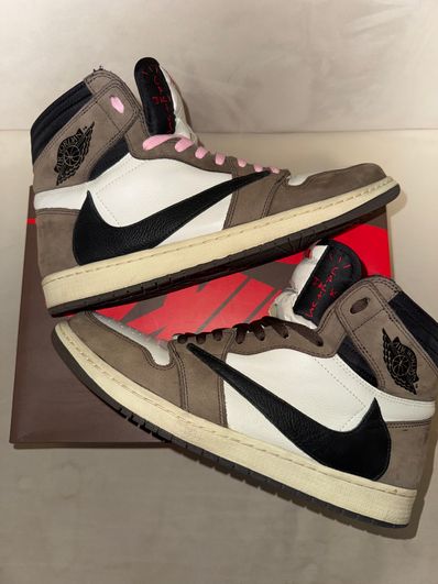 Travis Scott × Nike Air Jordan 1 Retro High OG TS SP "Sail/Dark Mocha"