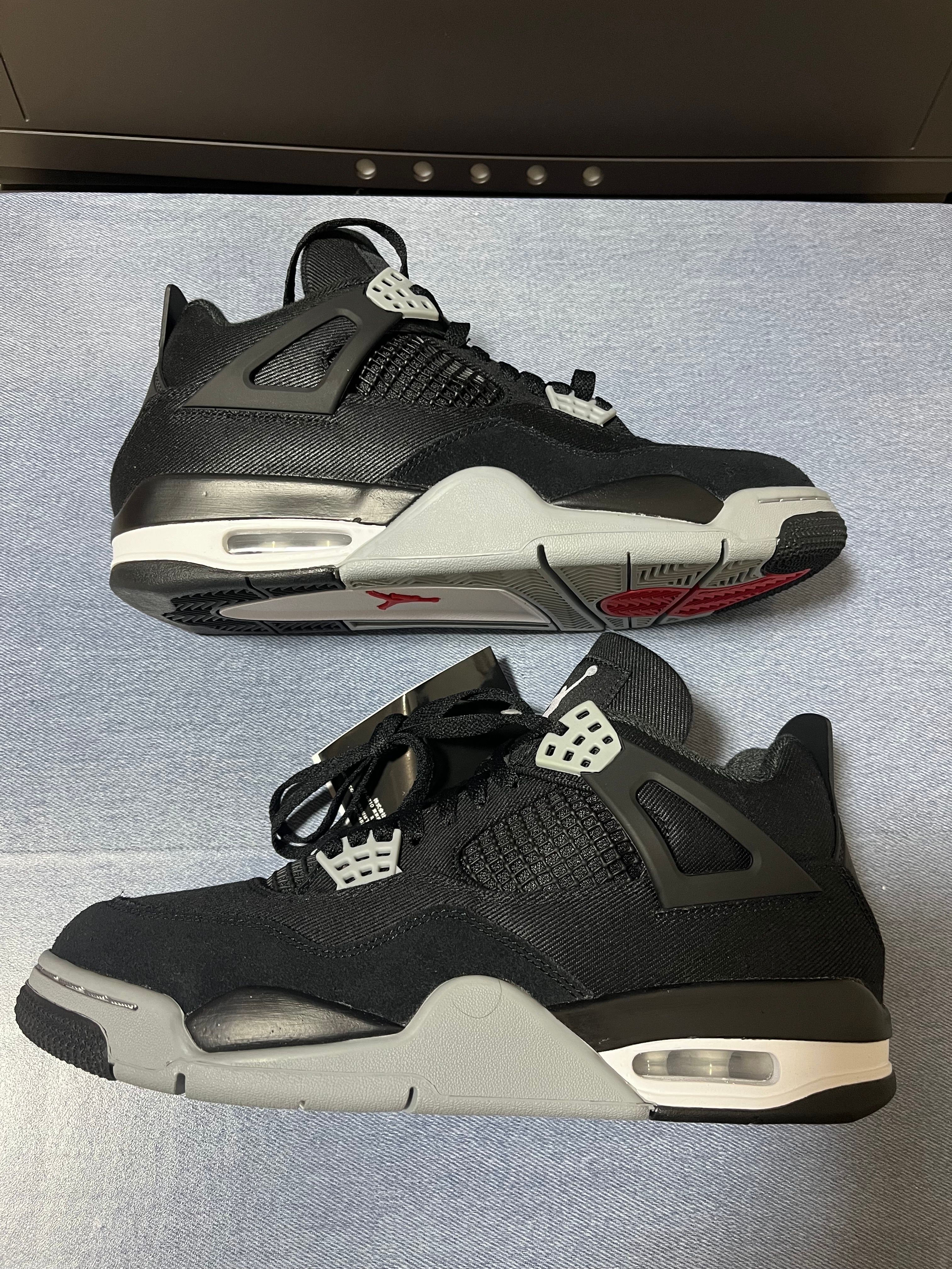 Nike Air Jordan 4 SE "Black and Light Steel"