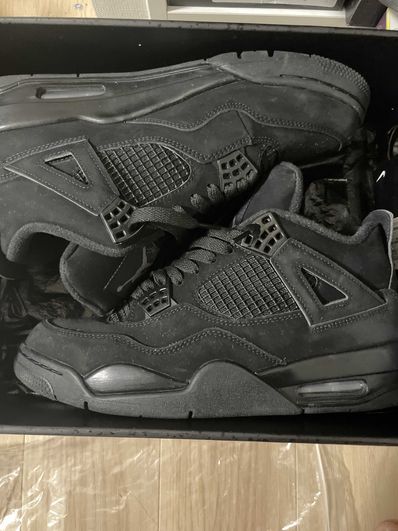 Nike Air Jordan 4 "Black Cat"