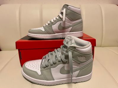 Nike Women's Air Jordan 1 High OG "Seafoam"