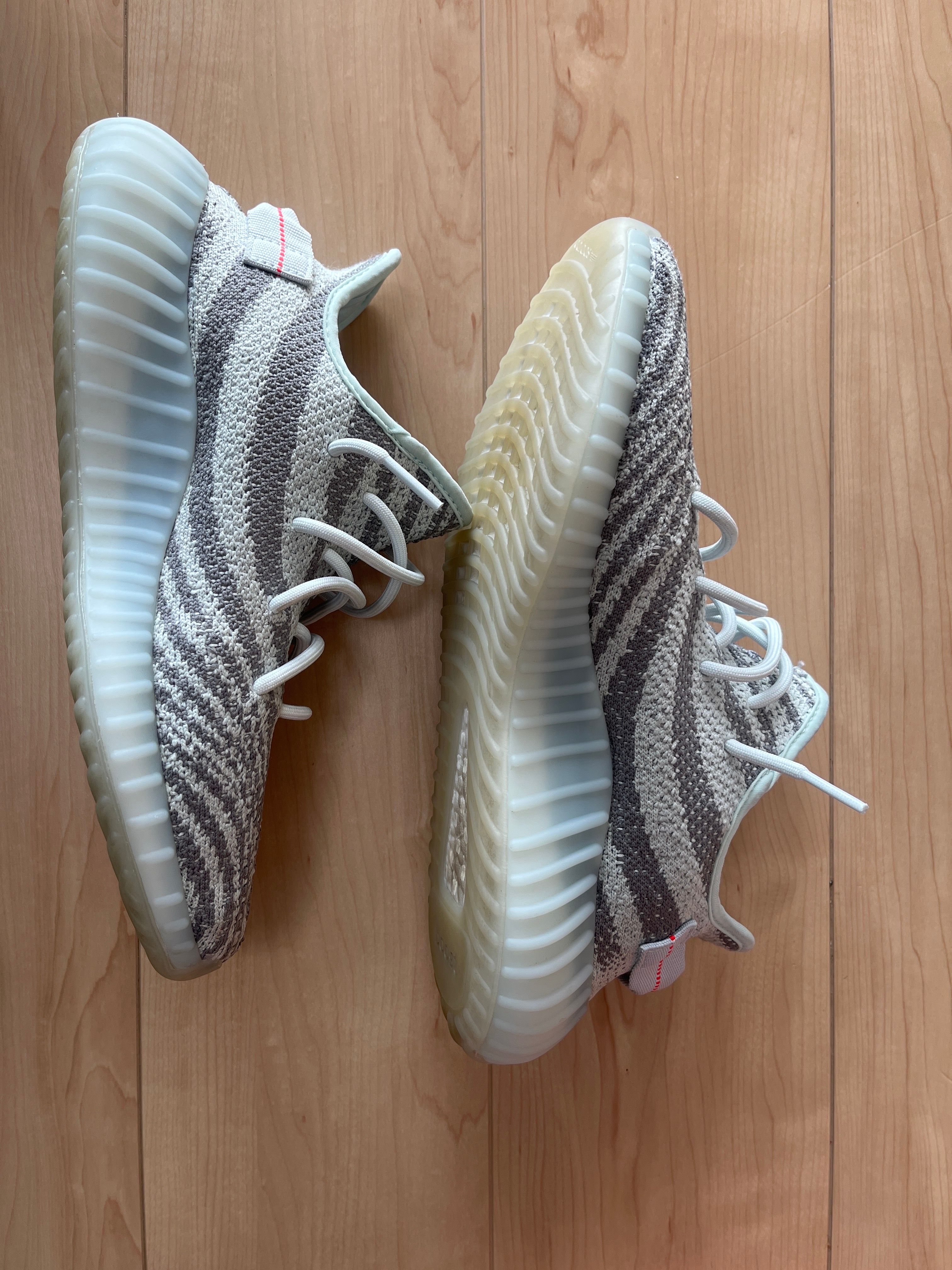 adidas YEEZY Boost 350 V2 "Blue Tint"