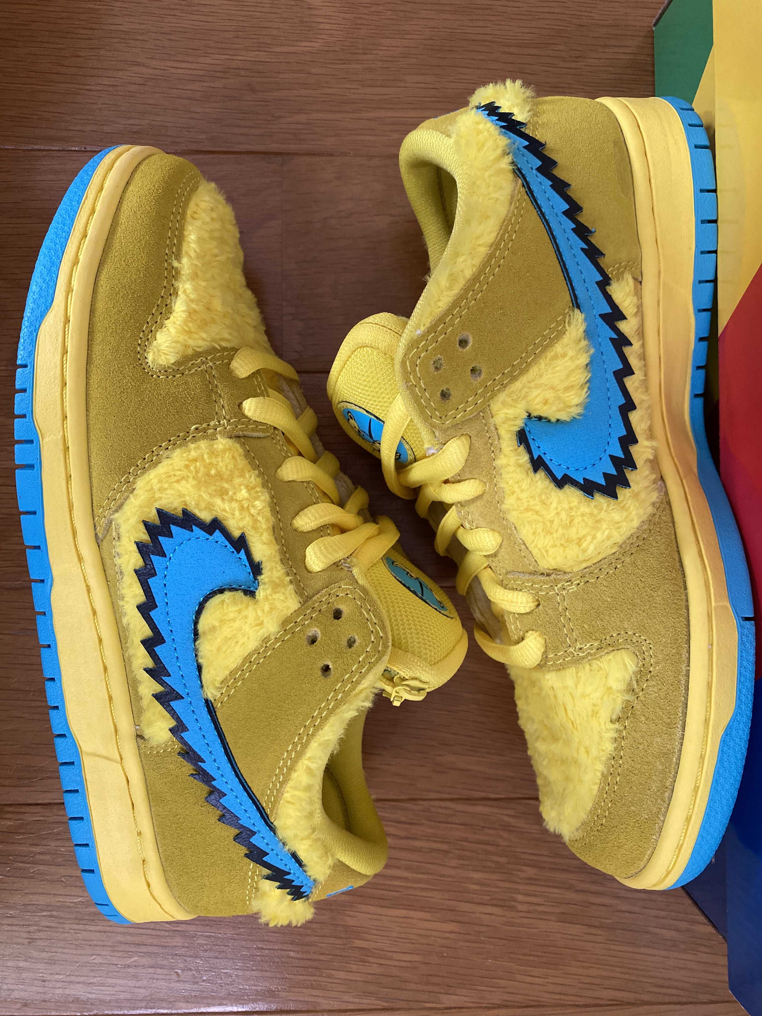 Grateful Dead × Nike SB Dunk Low "Yellow Bear"