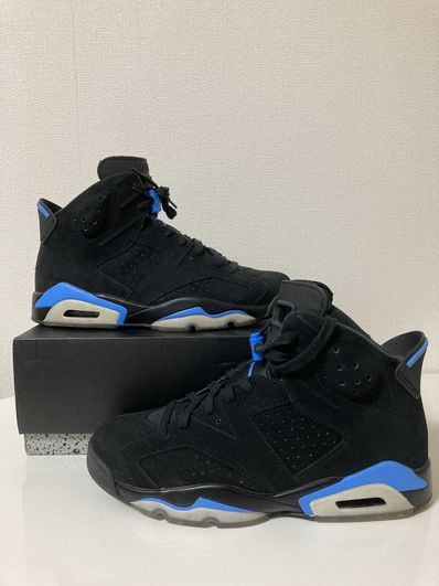 NIKE AIR JORDAN 6 RETRO "UNC"