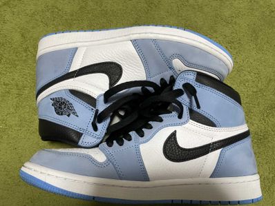 Nike Air Jordan 1 High OG "University Blue"