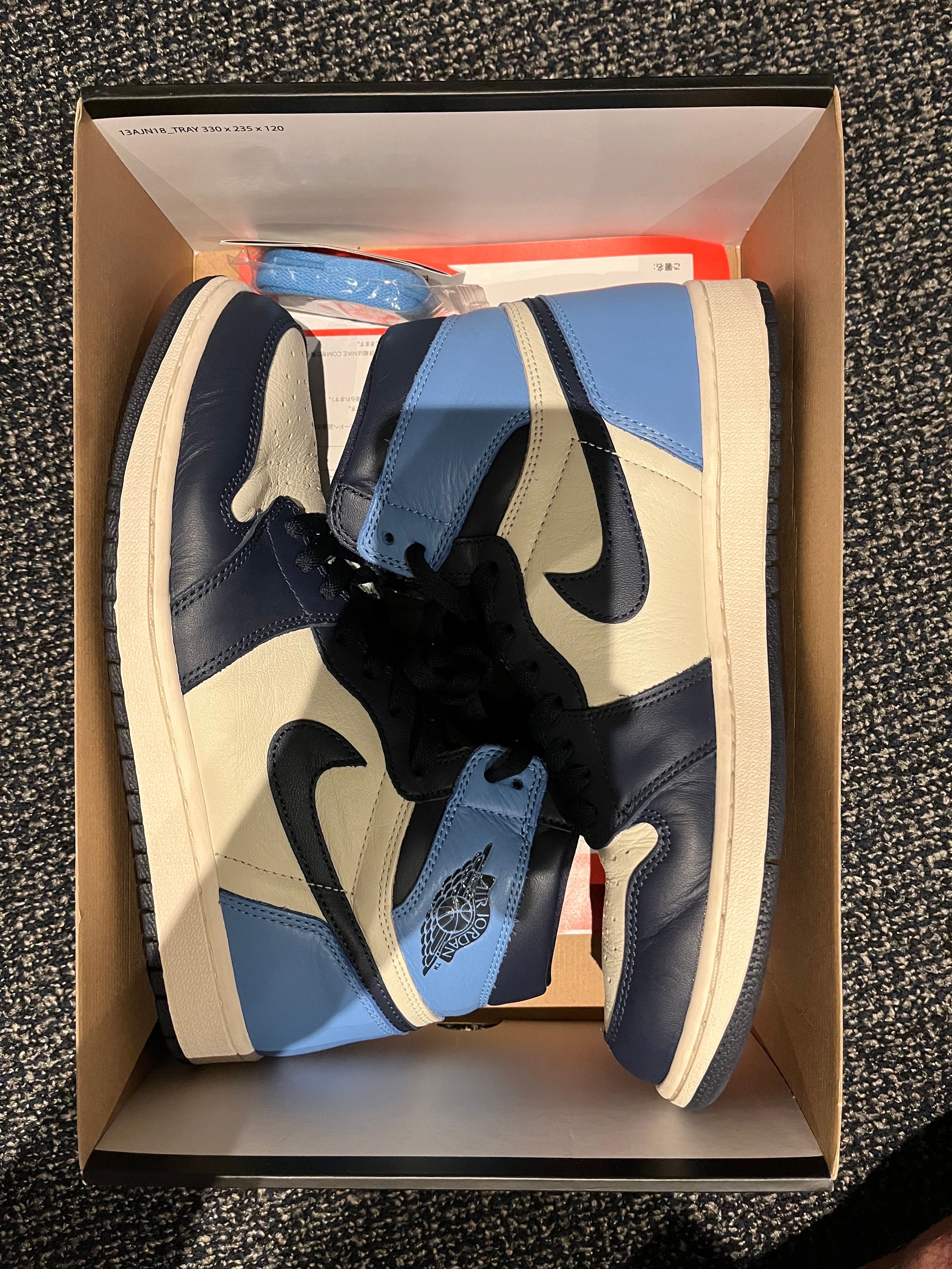 Nike Air Jordan 1 Retro High OG "Obsidian/University Blue"