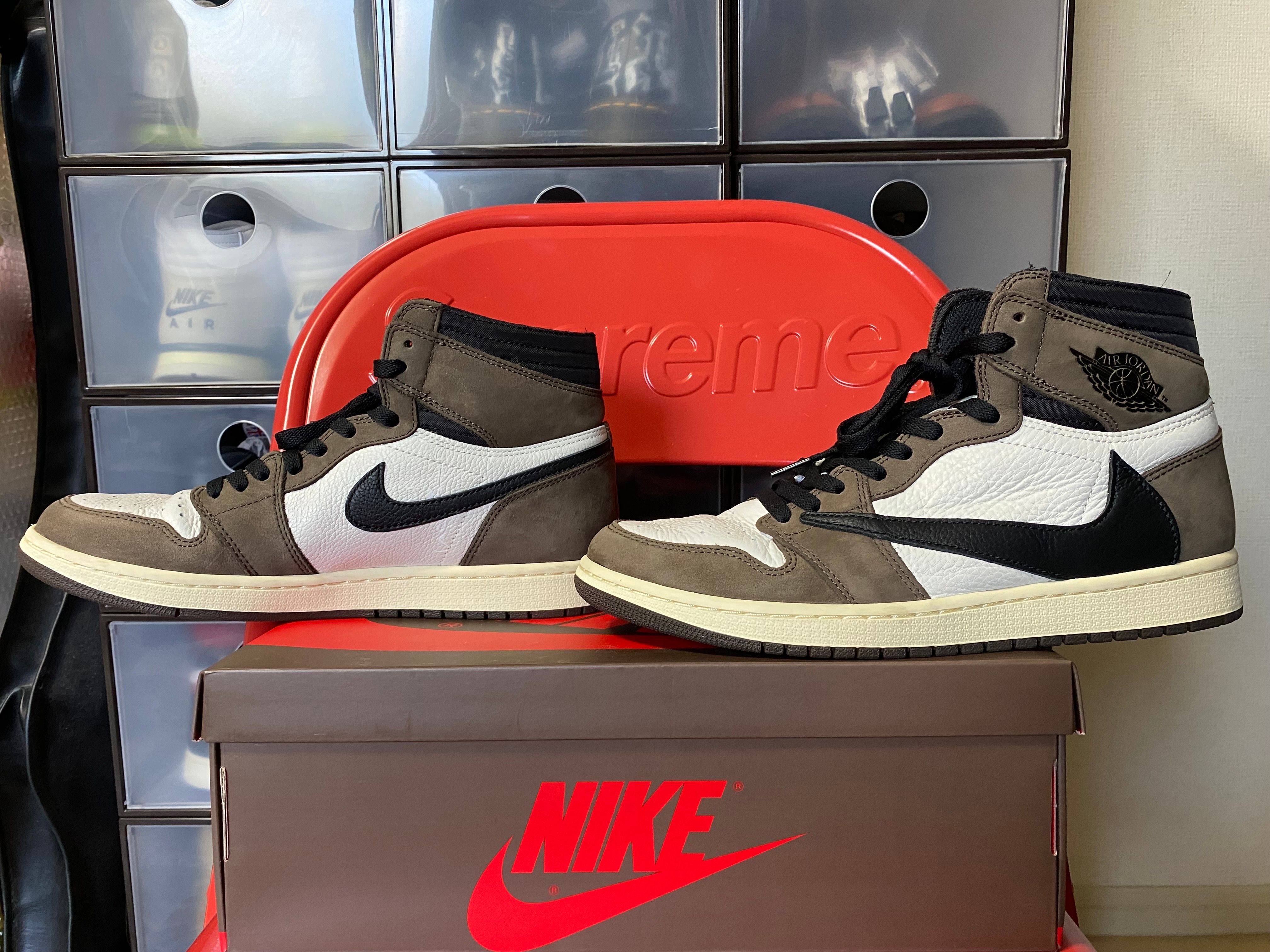 Travis Scott × Nike Air Jordan 1 Retro High OG TS SP "Sail/Dark Mocha"