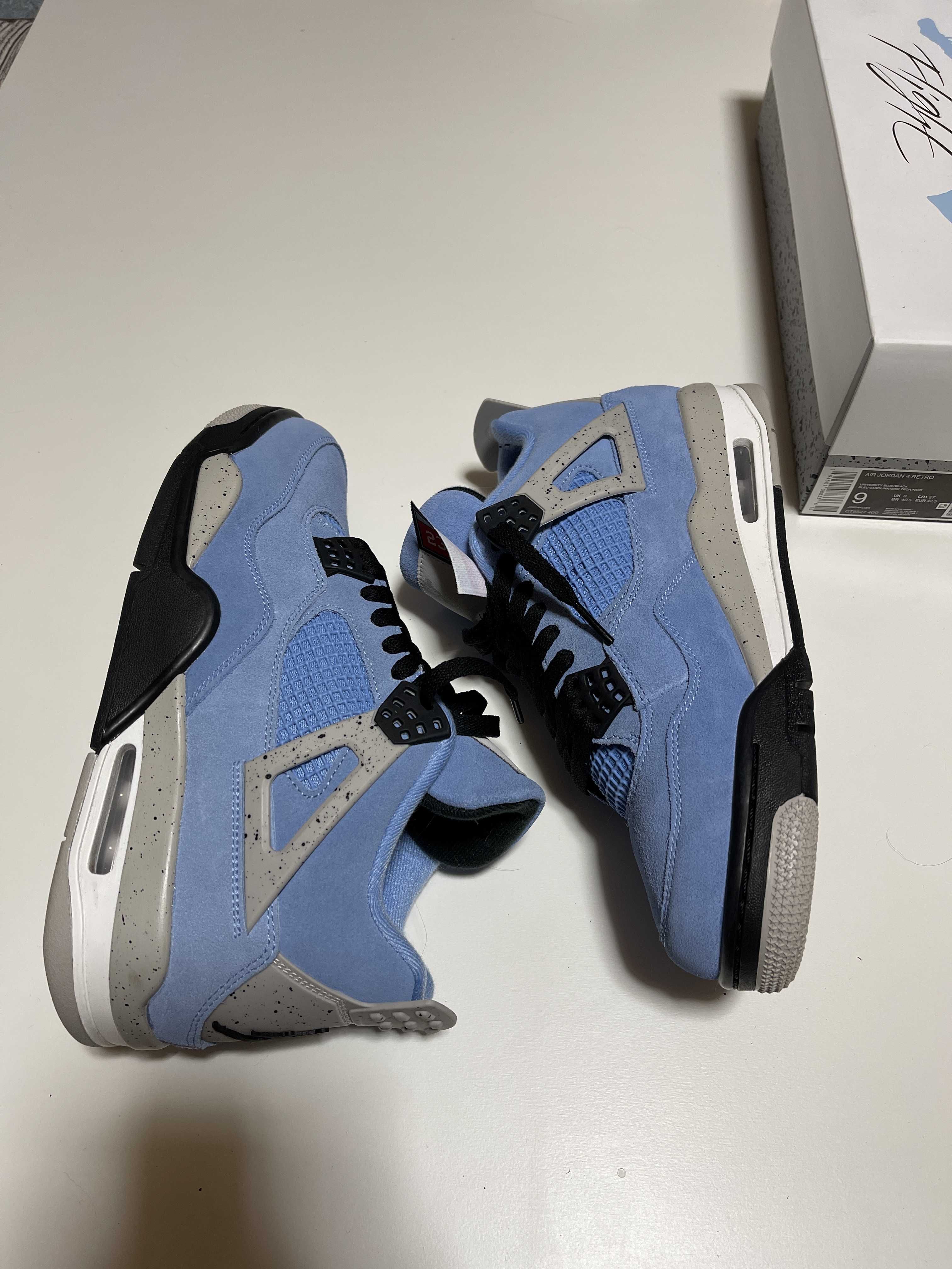 Nike Air Jordan 4 "University Blue"
