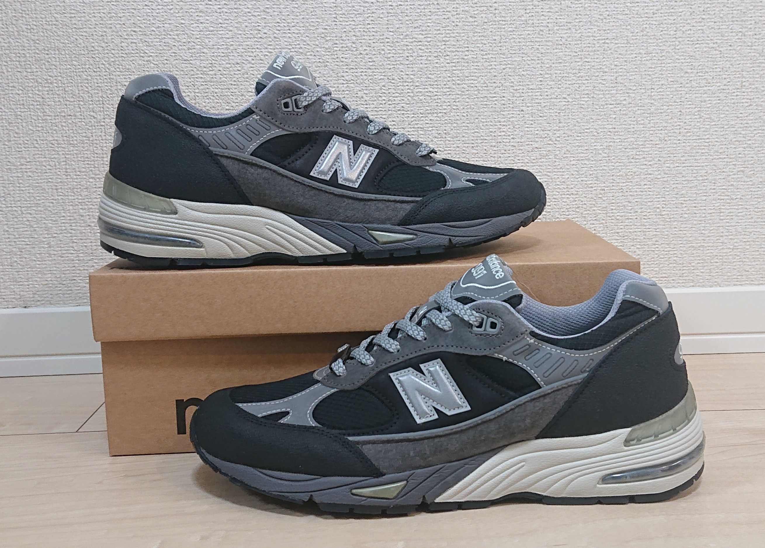 SLAM JAM × NEW BALANCE M991 "BLACK/RED"