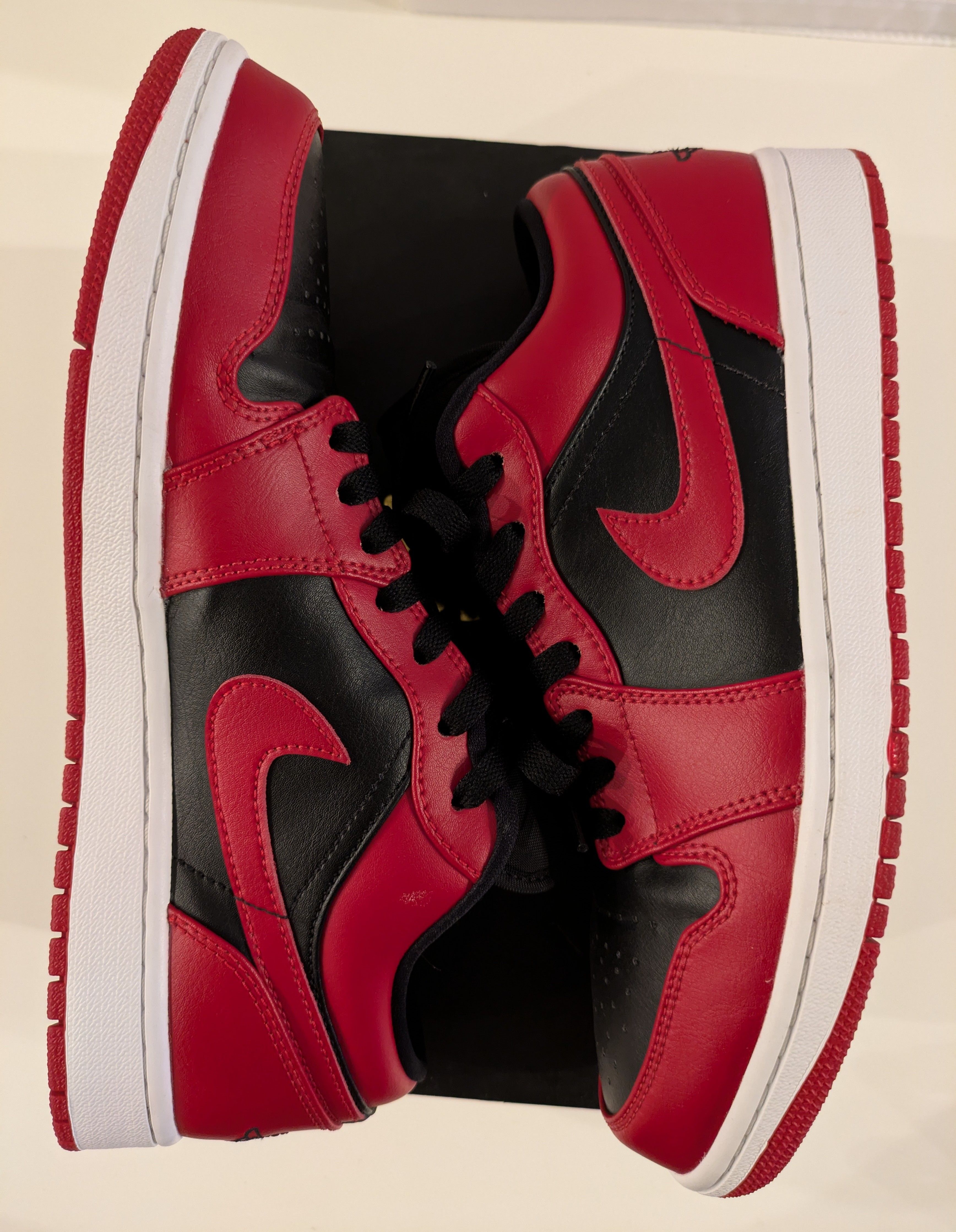 Nike Air Jordan 1 Low "Varsity Red"   
