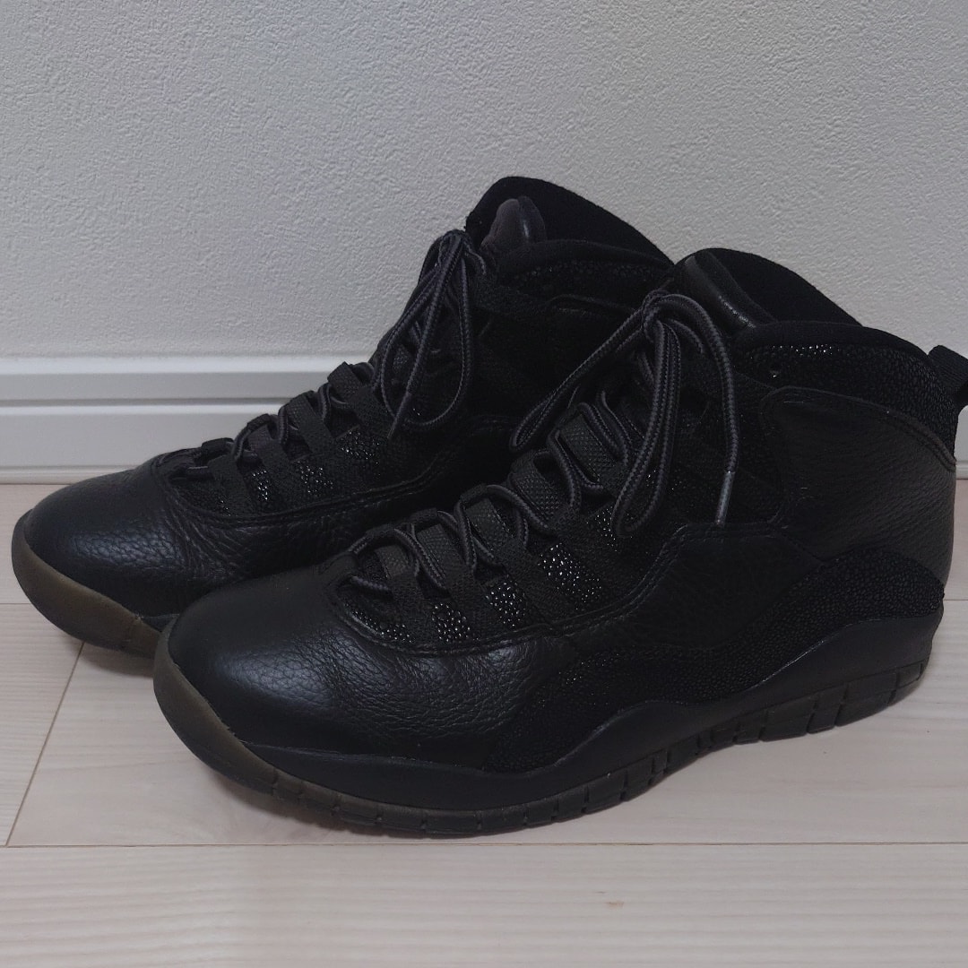OVO × Nike Air Jordan 10 Retro Drake "Black/Metallic Gold"