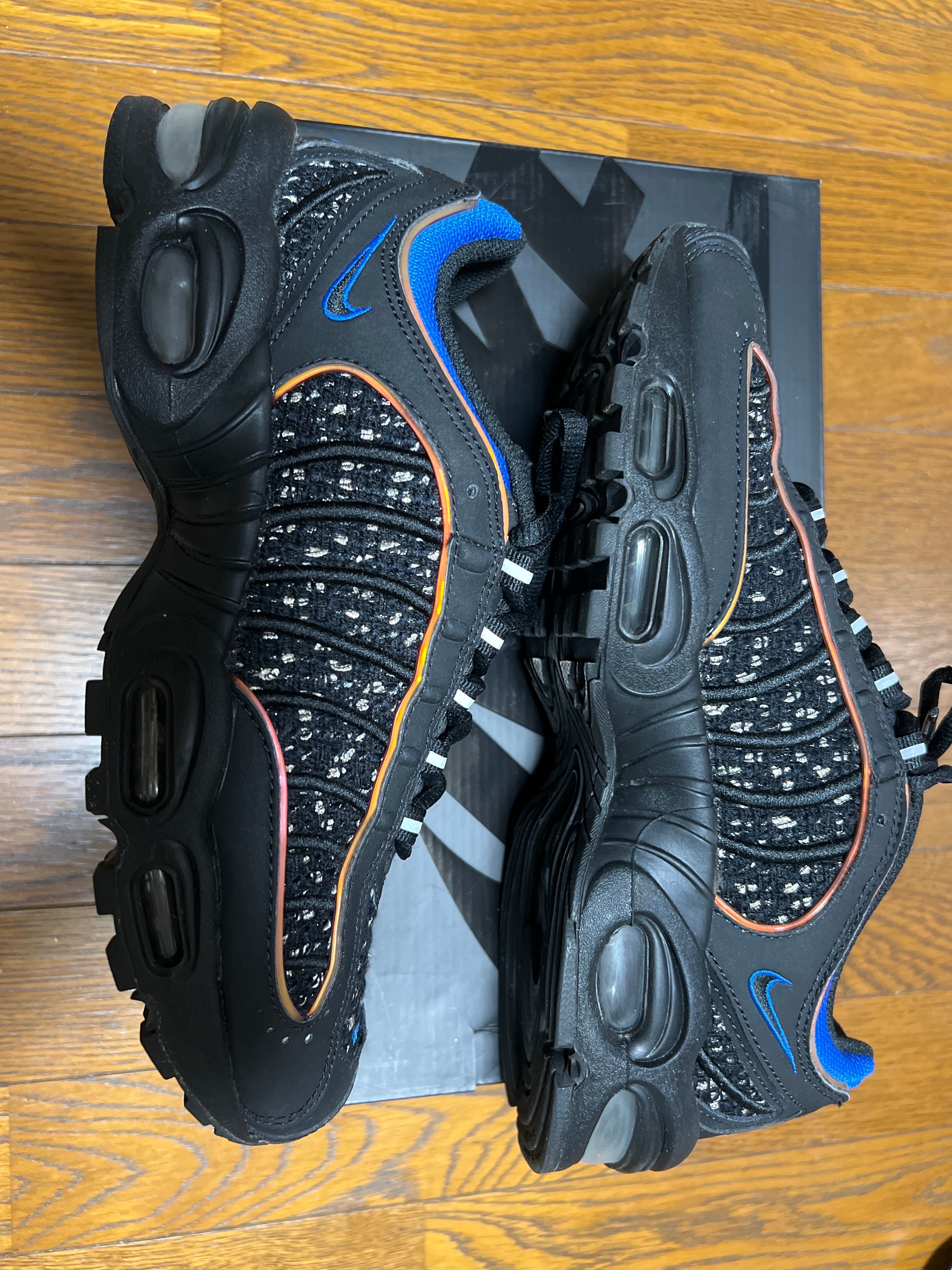 Supreme × Nike Air Max Tailwind 4 "Black"