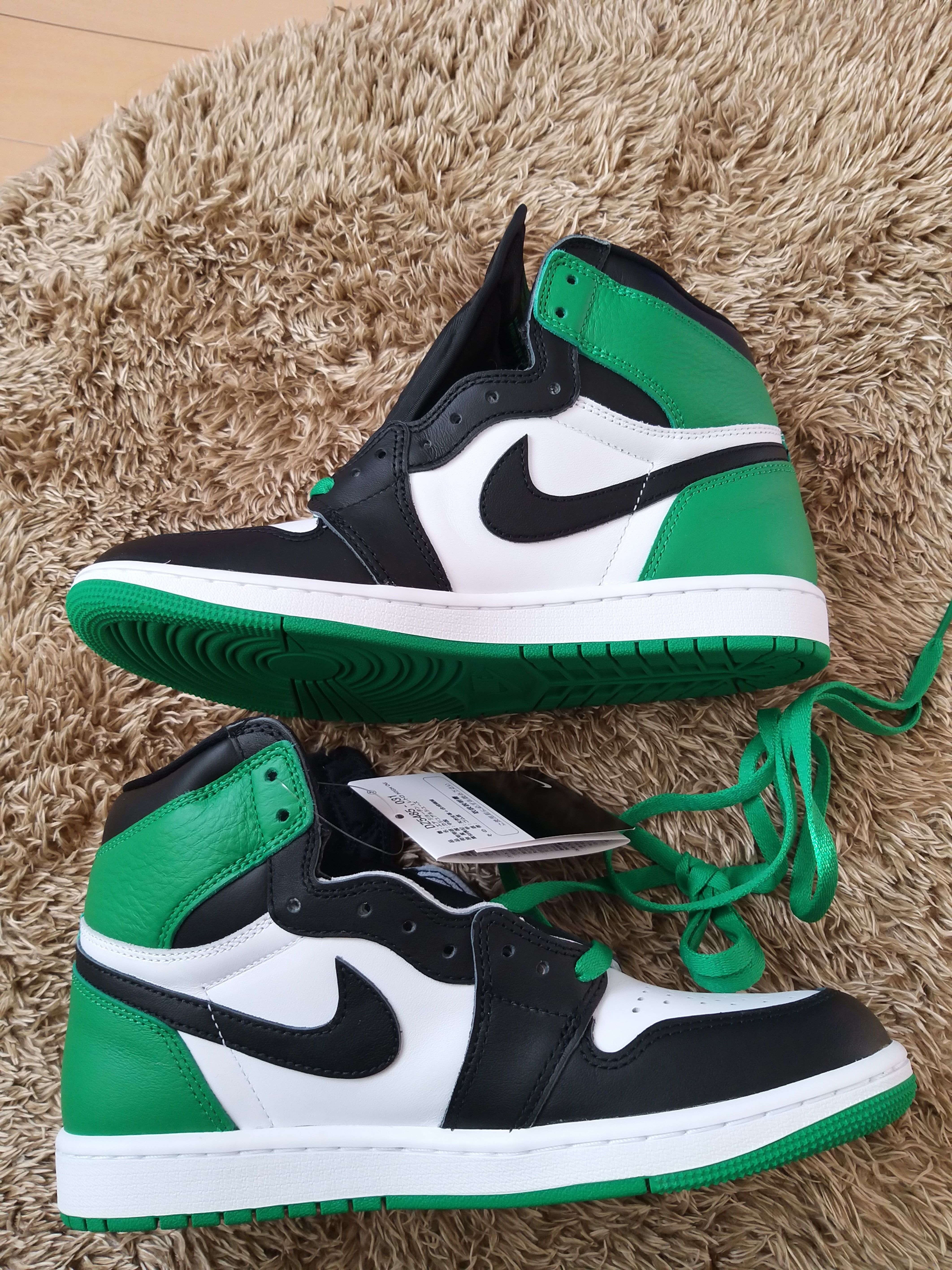 Nike Air Jordan 1 Retro High OG "Celtics/Black and Lucky Green" (2023)