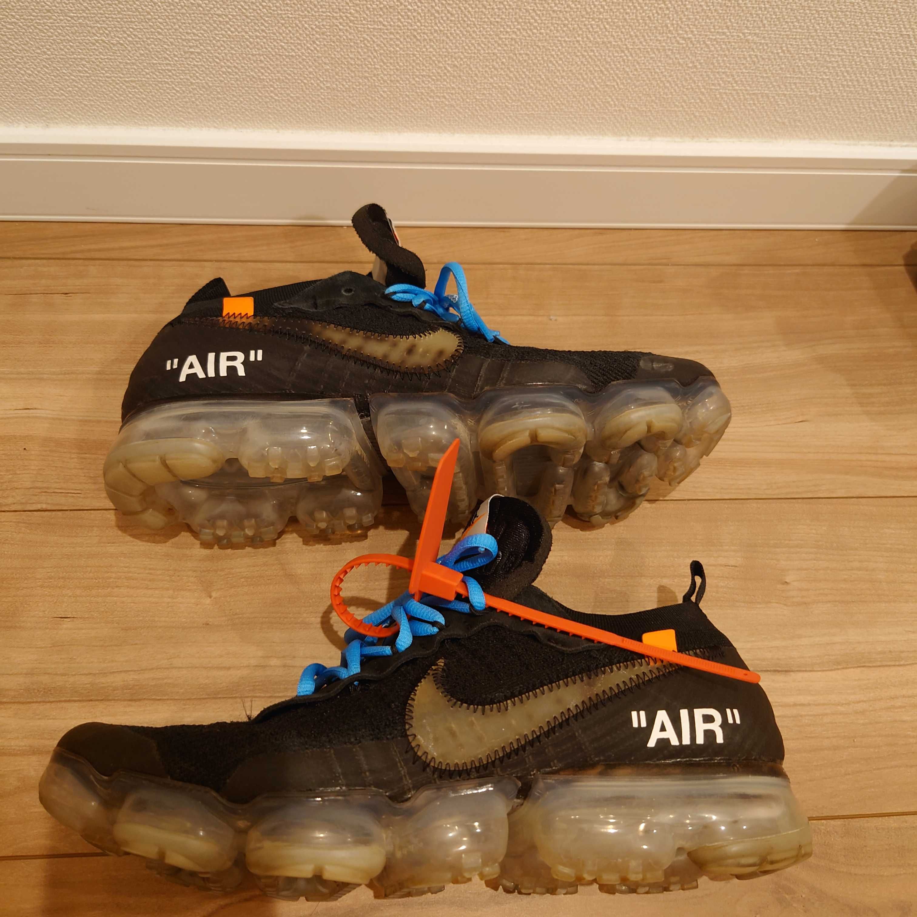Off-White × Nike Air Vapormax "Black/Total Orange/Clear"