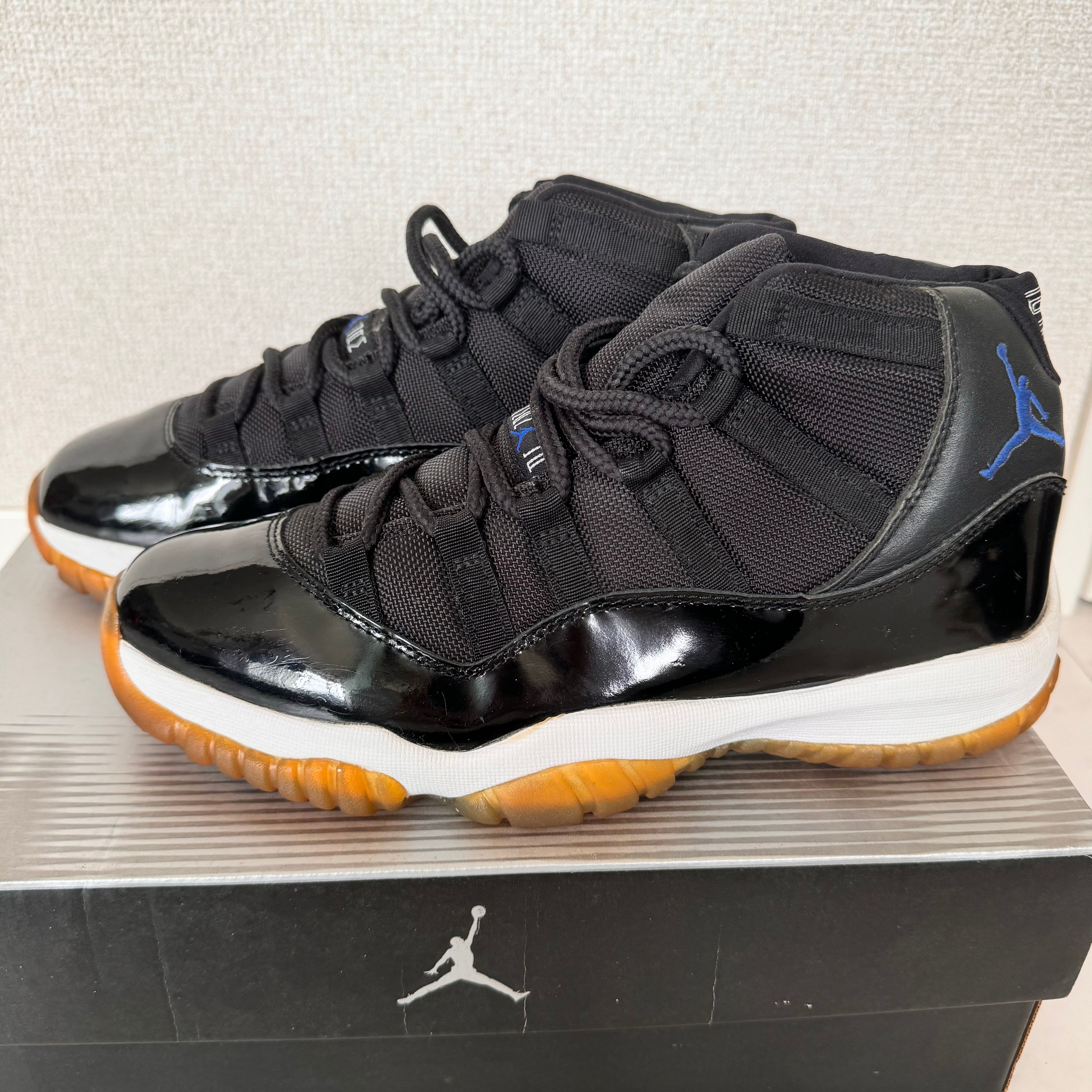 NIKE AIR JORDAN 11 RETRO SPACE JAM (2000)