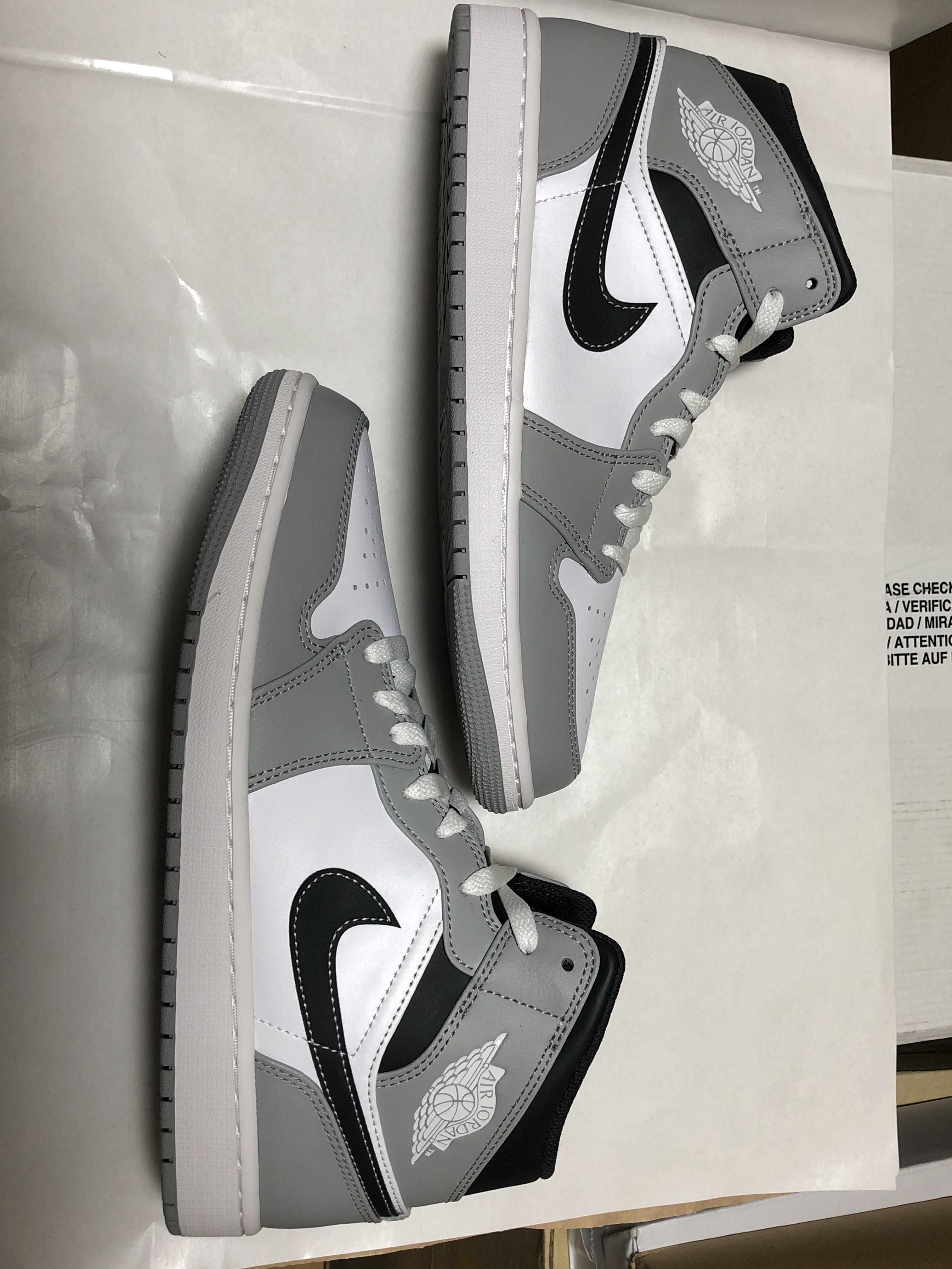 Nike Air Jordan 1 Mid "Grey White/Anthracite"