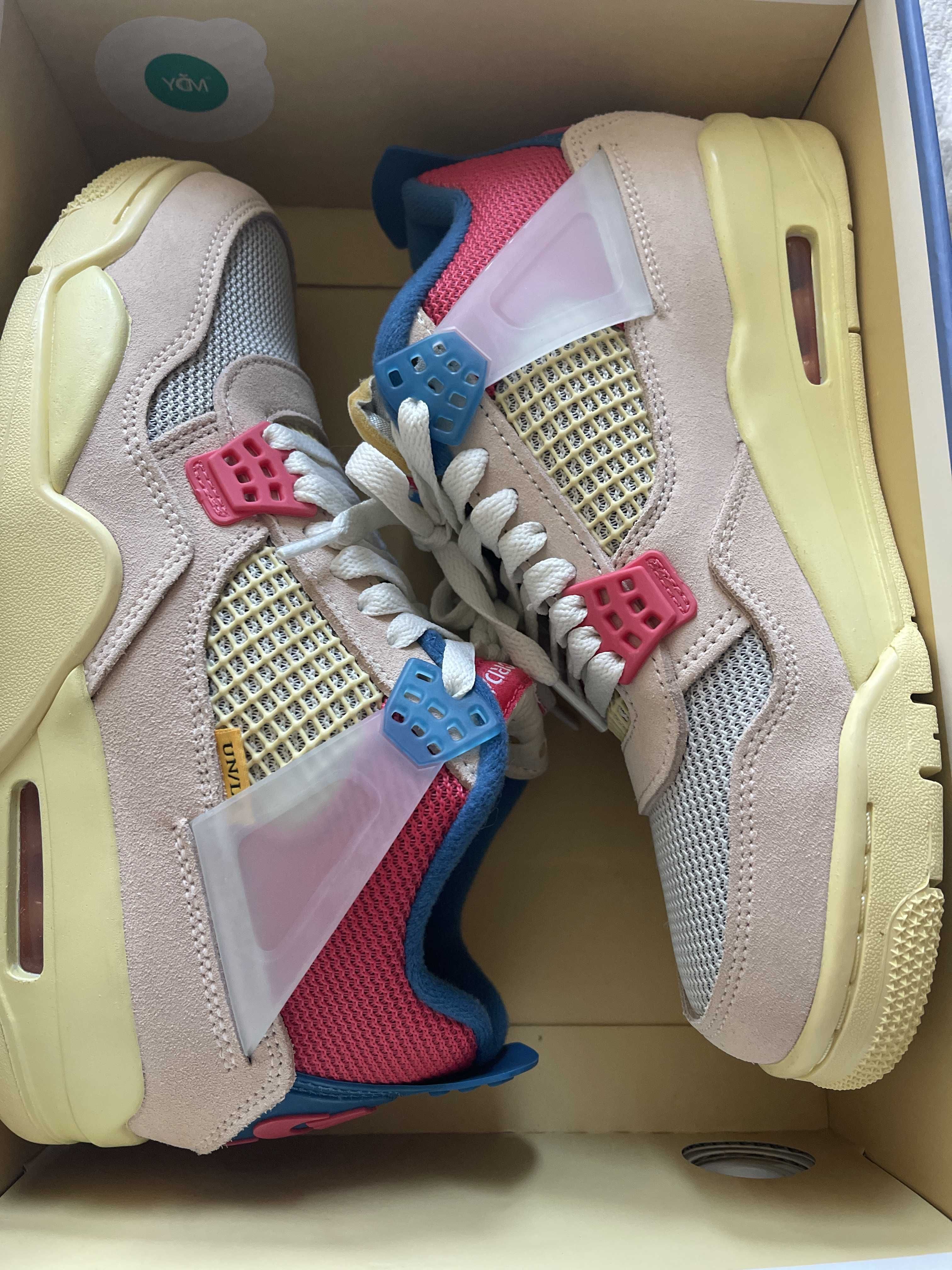 UNION × Nike Air Jordan 4 SP "Guava Ice/Light Fusion Red"