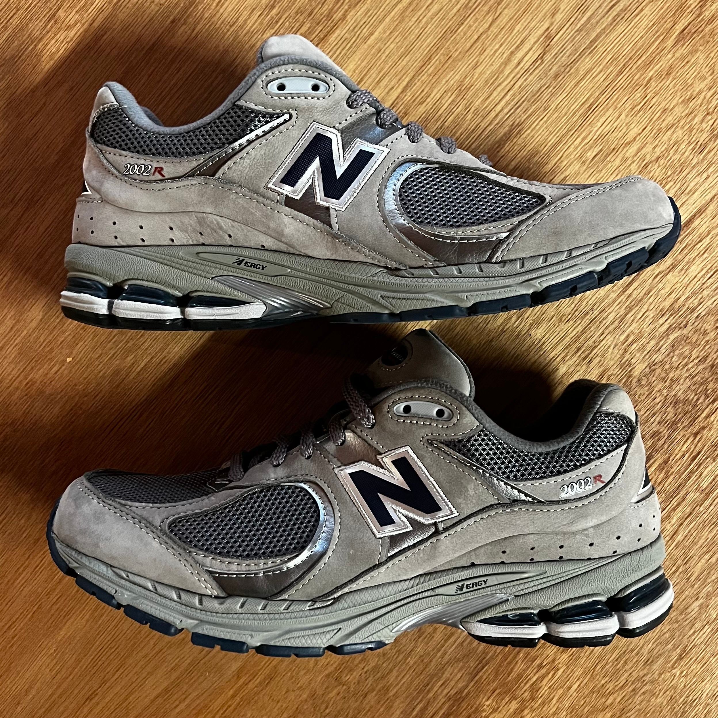New Balance 2002R "Gray"