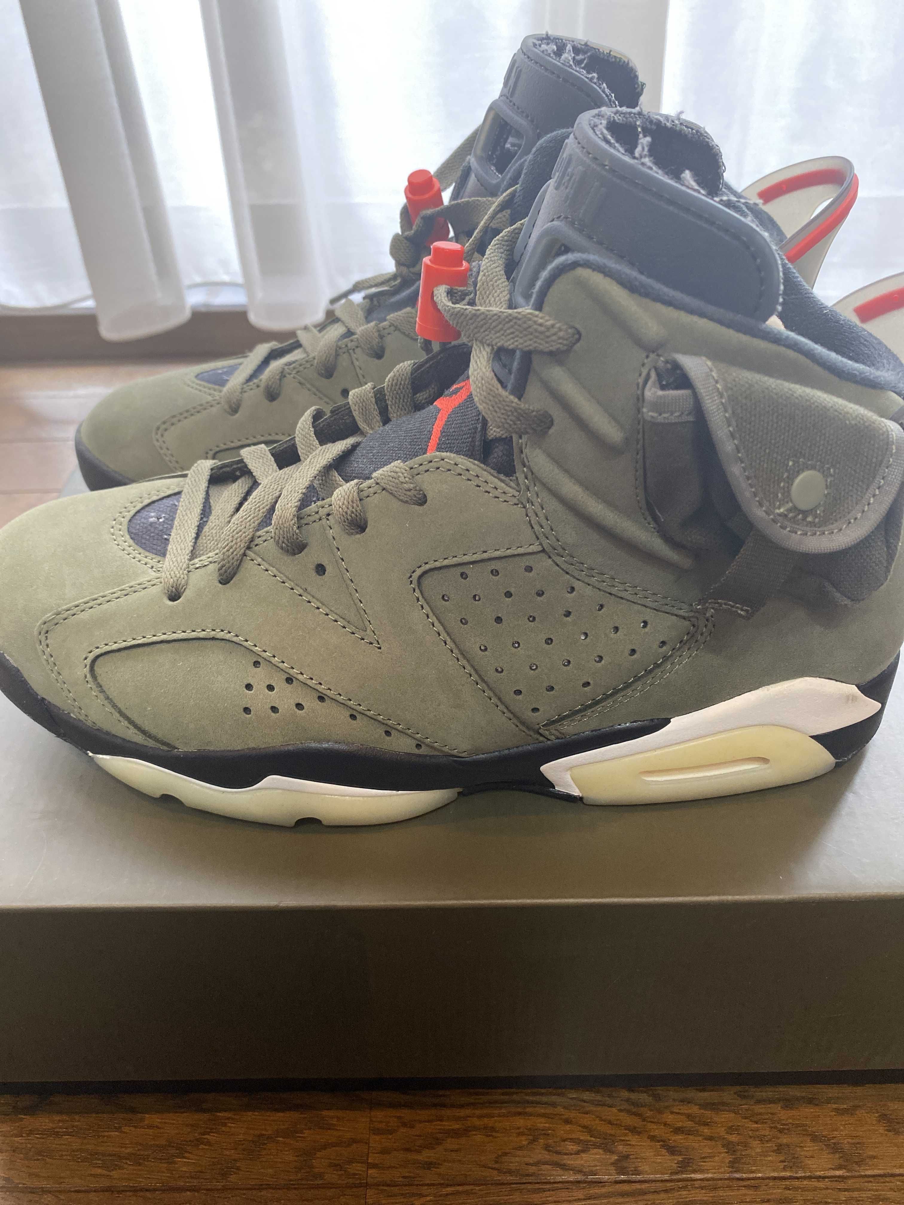 Travis Scott × Nike Air Jordan 6 Retro "Medium Olive"