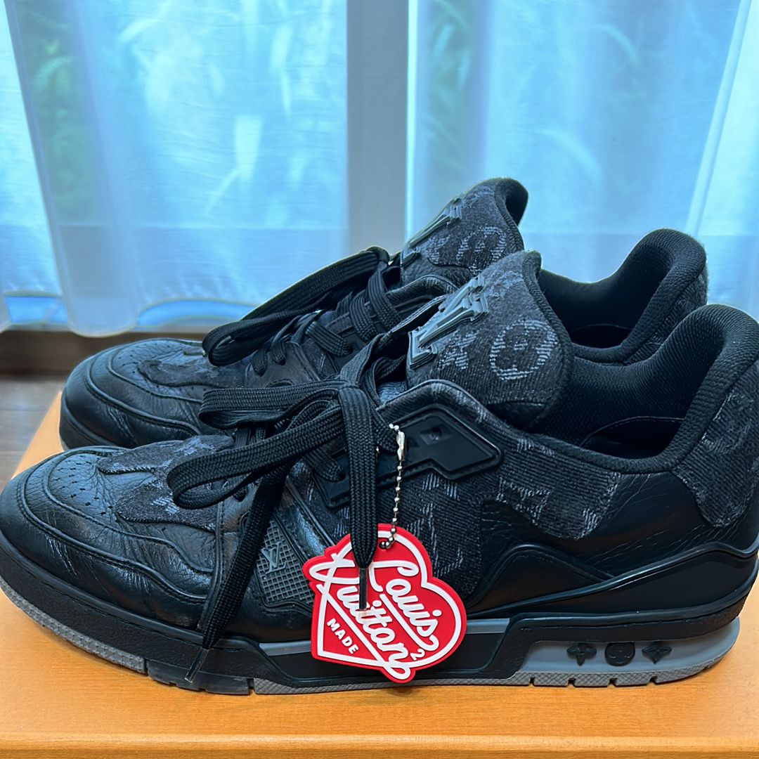 NIGO × Louis Vuitton Trainer Sneaker Monogram Denim "Noir"