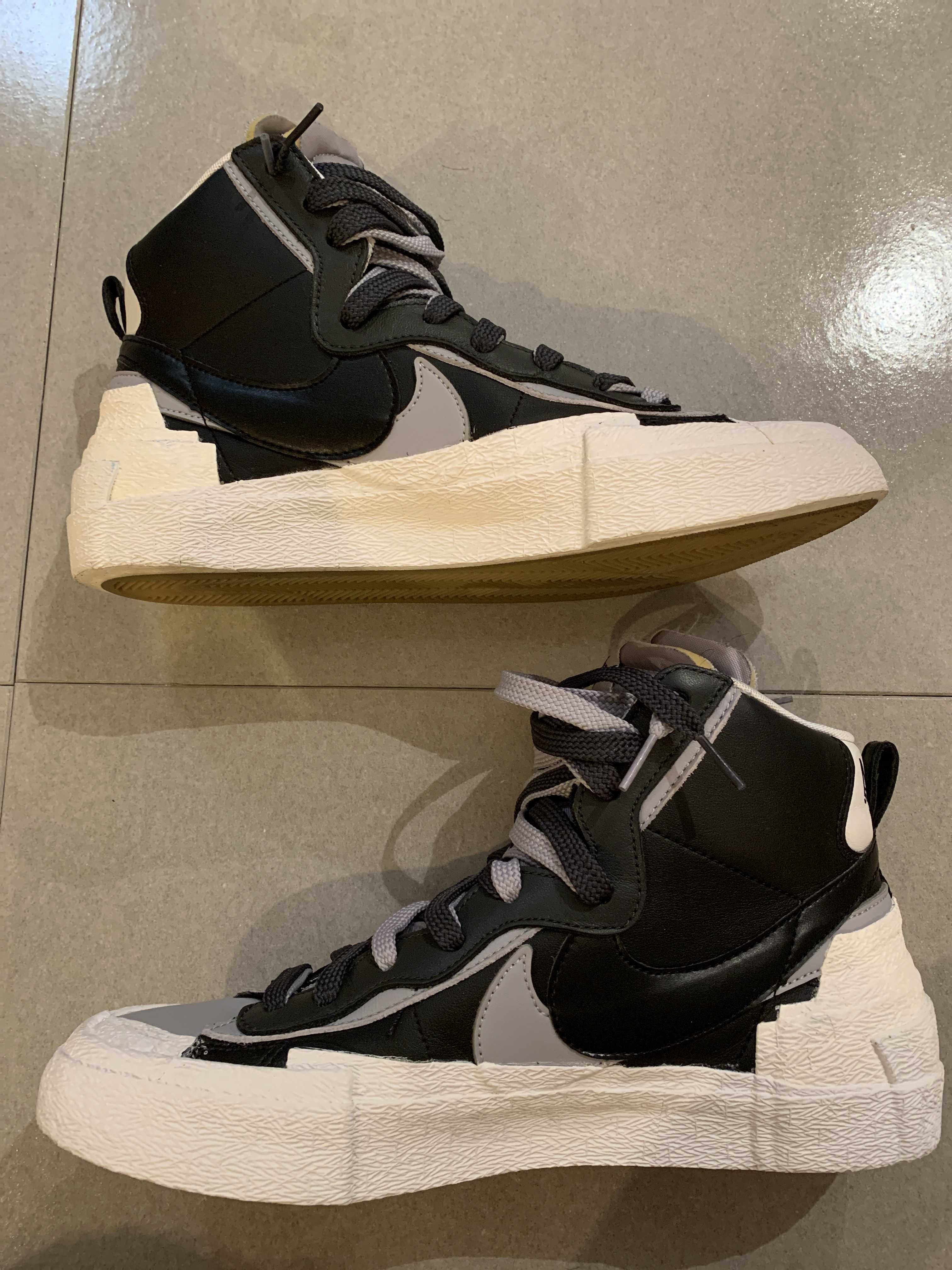 sacai × NIKE BLAZER MID "BLACK/WOLF GREY/WHITE"