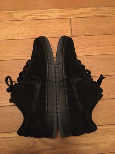 UNDEFEATED × Nike Dunk Low SP "5 ON IT"