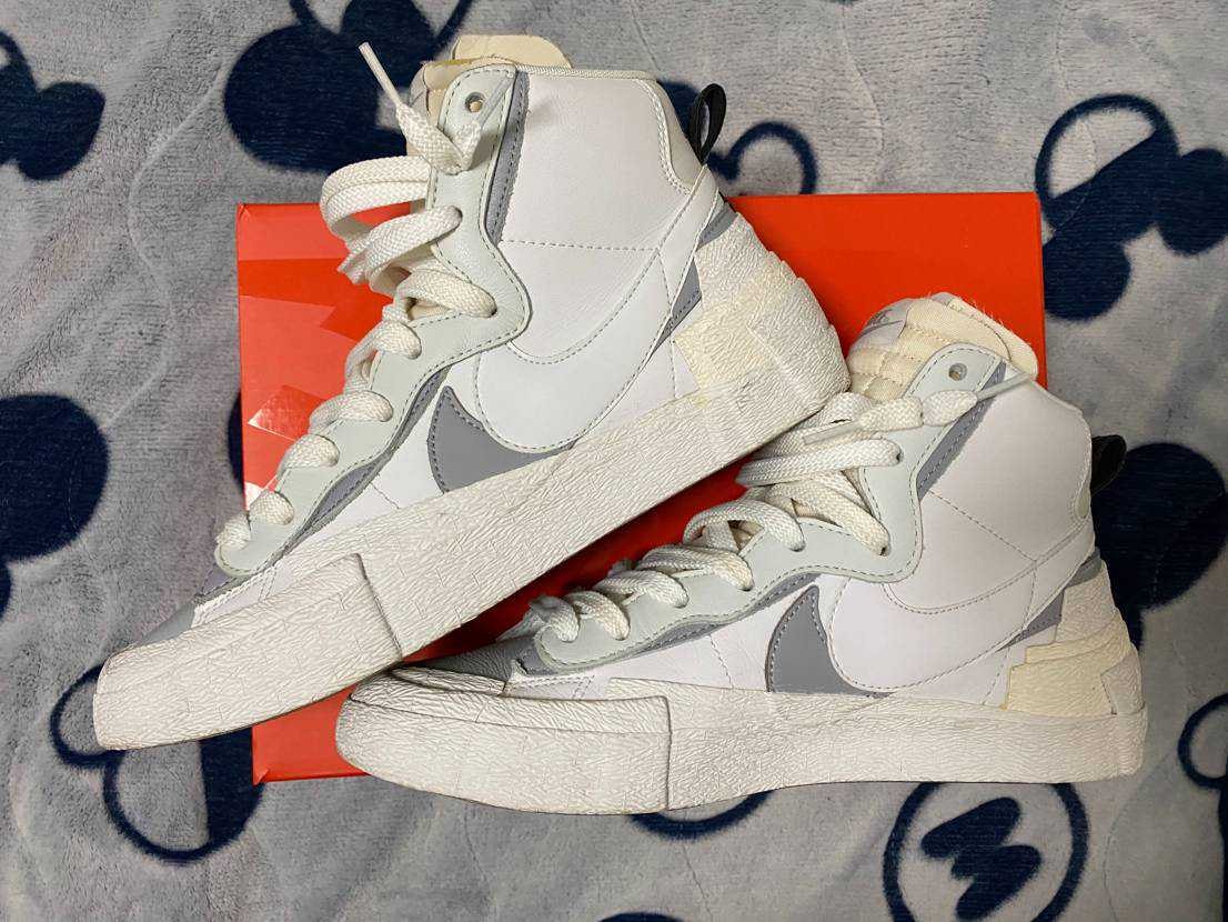 sacai × NIKE BLAZER MID "WHITE/WOLF GREY"