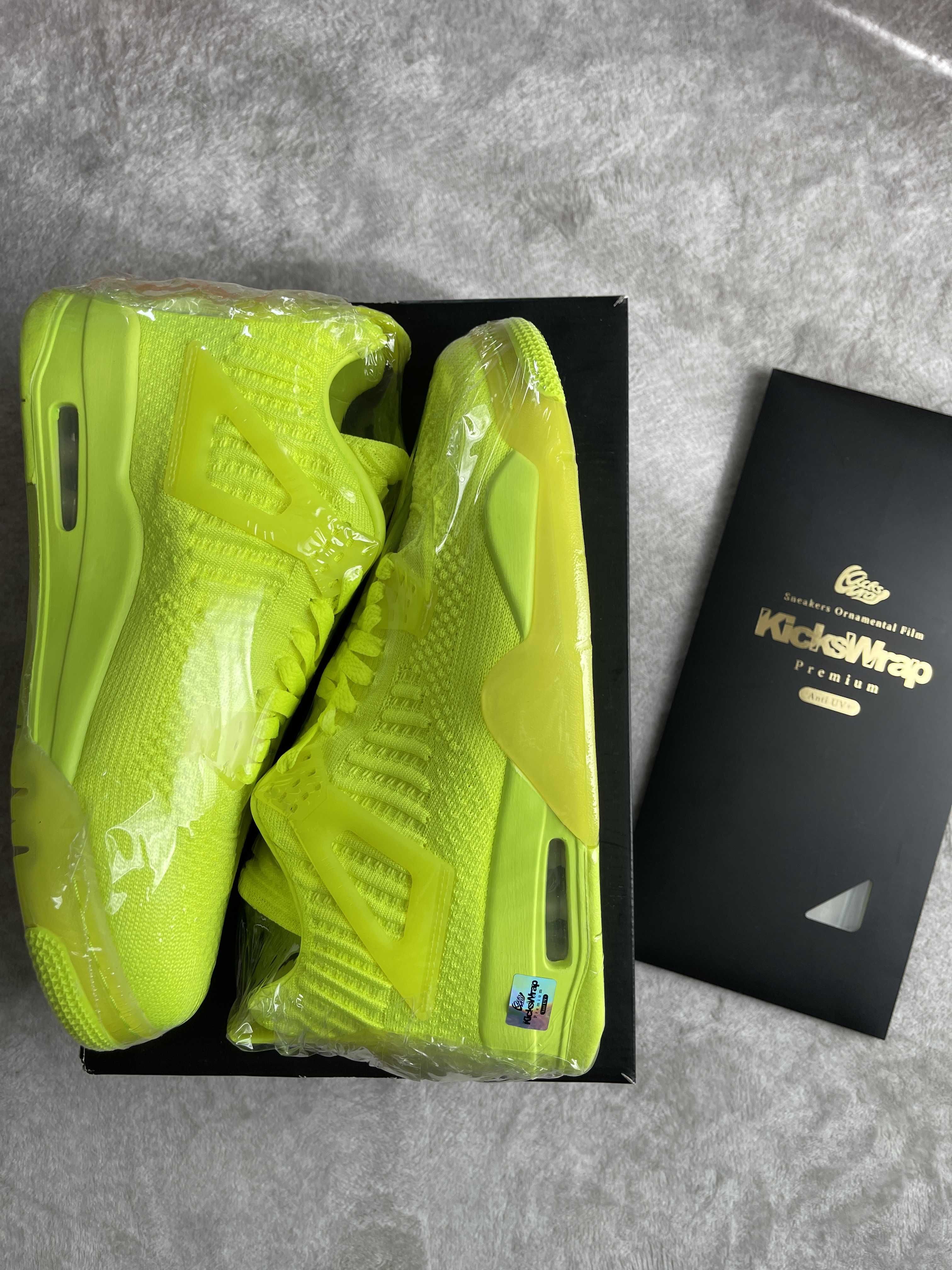 NIKE AIR JORDAN 4 RETRO FLYKNIT VOLT
