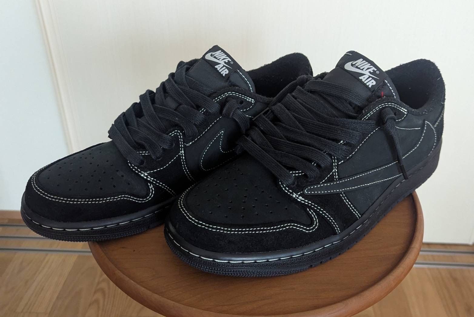 Travis Scott × Nike Air Jordan 1 Low OG SP "Black Phantom"