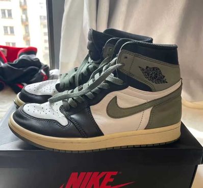 Nike Air Jordan 1 Retro High "Clay Green"