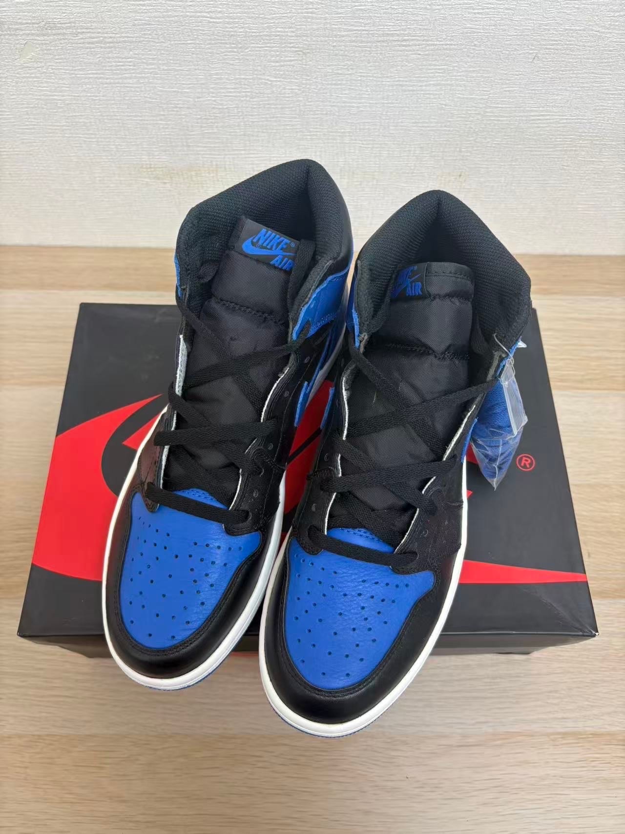 Nike Air Jordan 1 Retro High OG "Royal" (2017)