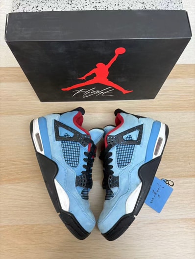 Travis Scott × Nike Air Jordan 4 Retro Cactus Jack "University Blue"