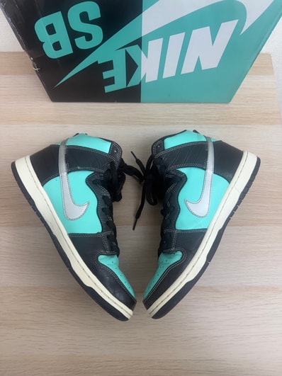 Diamond Supply × Nike SB Dunk High "Tiffany"