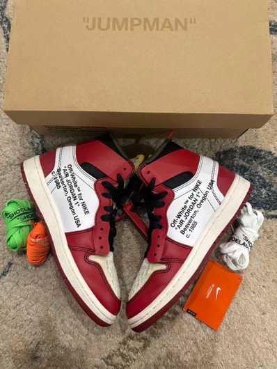 Off-White × Nike Air Jordan 1 Retro High The Ten "Chicago"