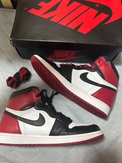 Nike Air Jordan 1 Retro High OG "Black Toe"(2016)