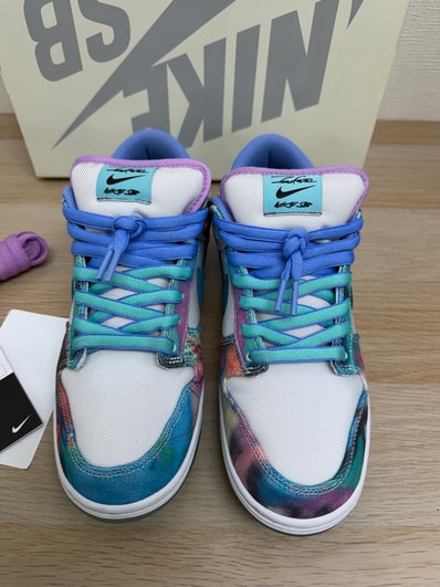 Futura × Nike SB Dunk Low "White and Geode Teal"