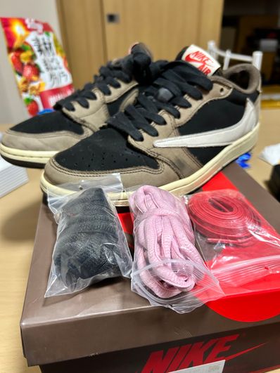 Travis Scott × Nike Air Jordan 1 Low OG SP-T "Black/Dark Mocha"