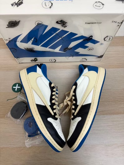 Travis Scott × fragment design × Nike Air Jordan 1 Low OG SP "Military Blue"