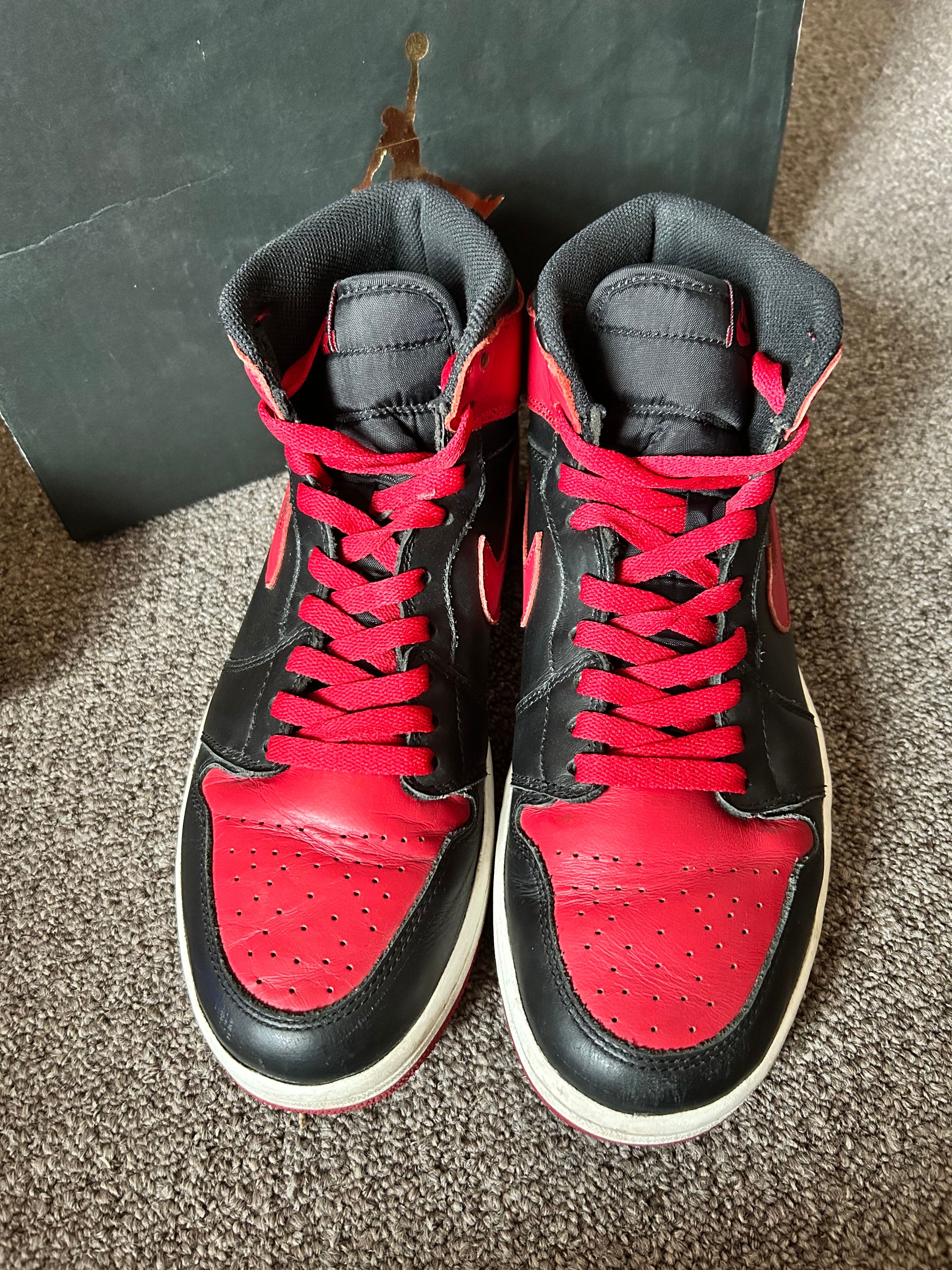 Nike Air Jordan 1 Retro High OG "Bred" (2013)